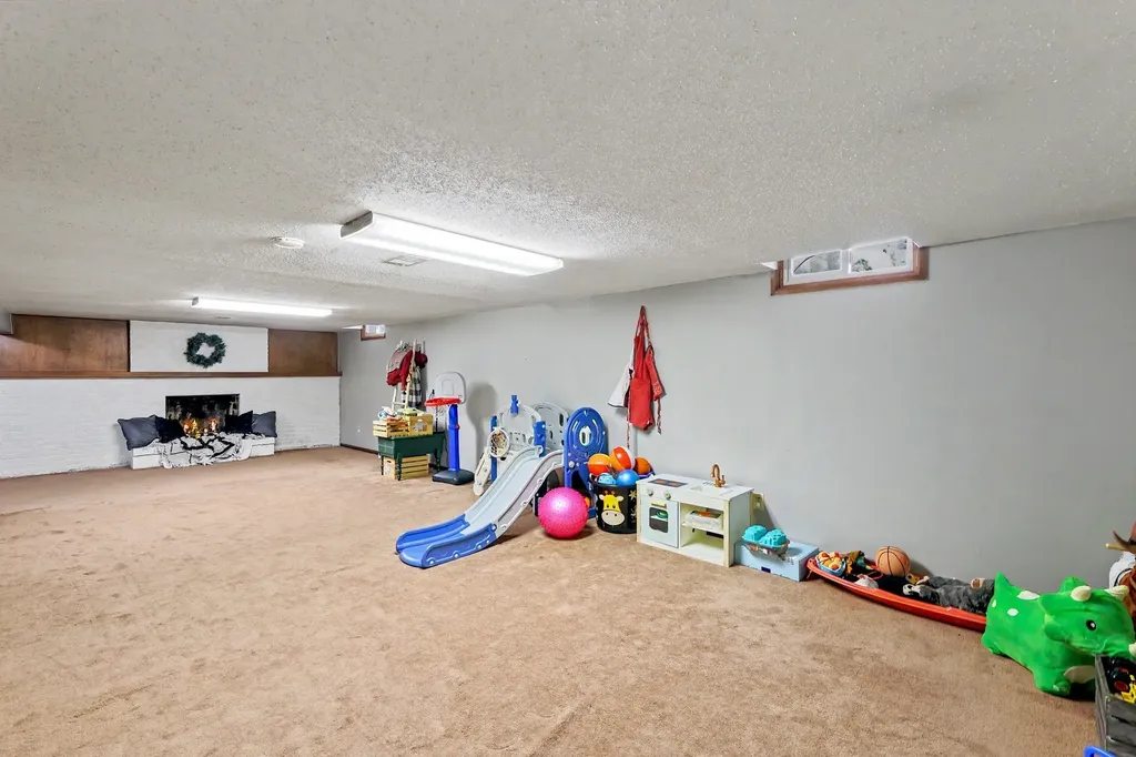3808 W Cornelison Street Wichita KS 67203