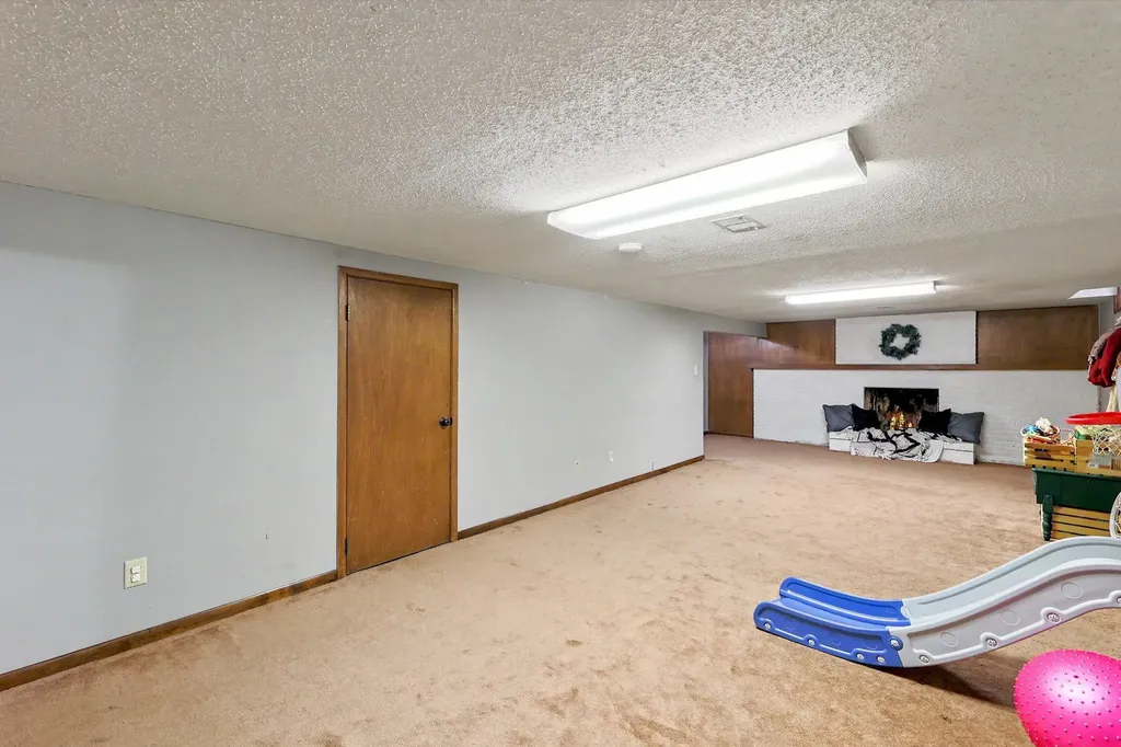3808 W Cornelison Street Wichita KS 67203