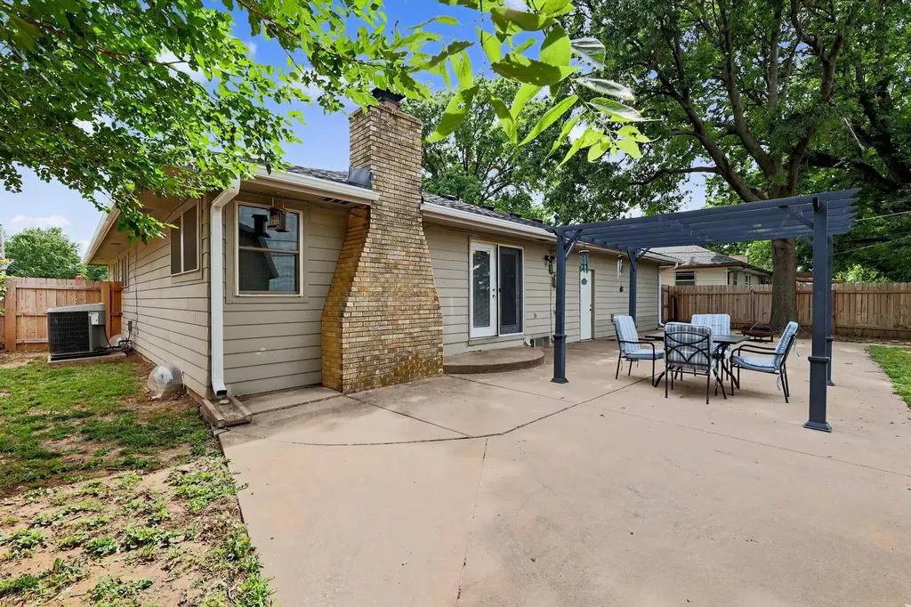 3808 W Cornelison Street Wichita KS 67203