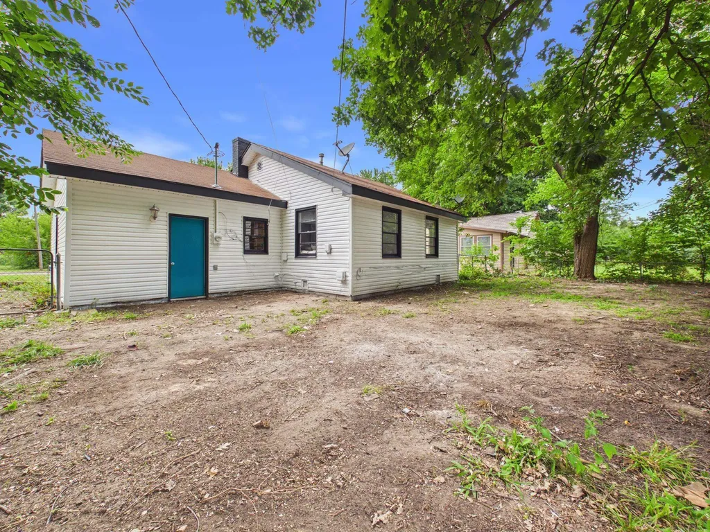 2026 N Litchfield Street Wichita KS 67203