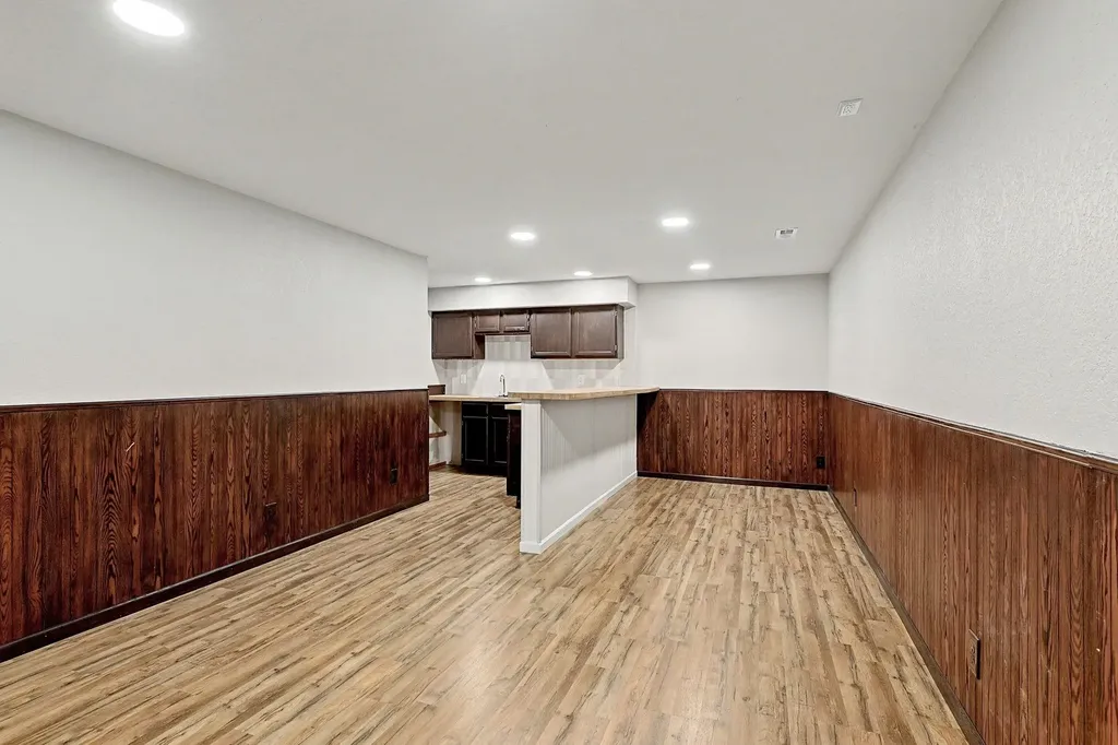326 N Shefford Wichita KS 67212