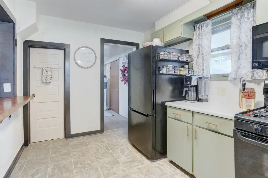 222 N 1st Street Arkansas City KS 67005