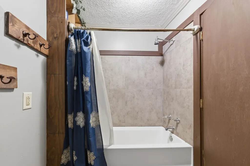 717 E High Street Towanda KS 67144