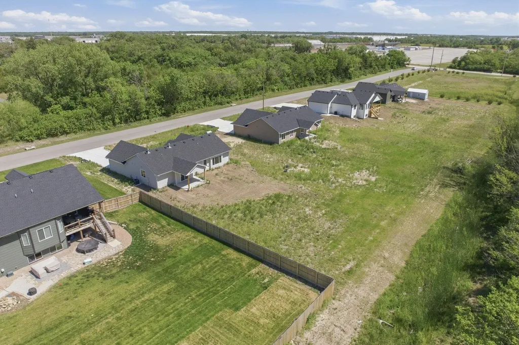 595 S Arbor Valley Way Valley Center KS 67147