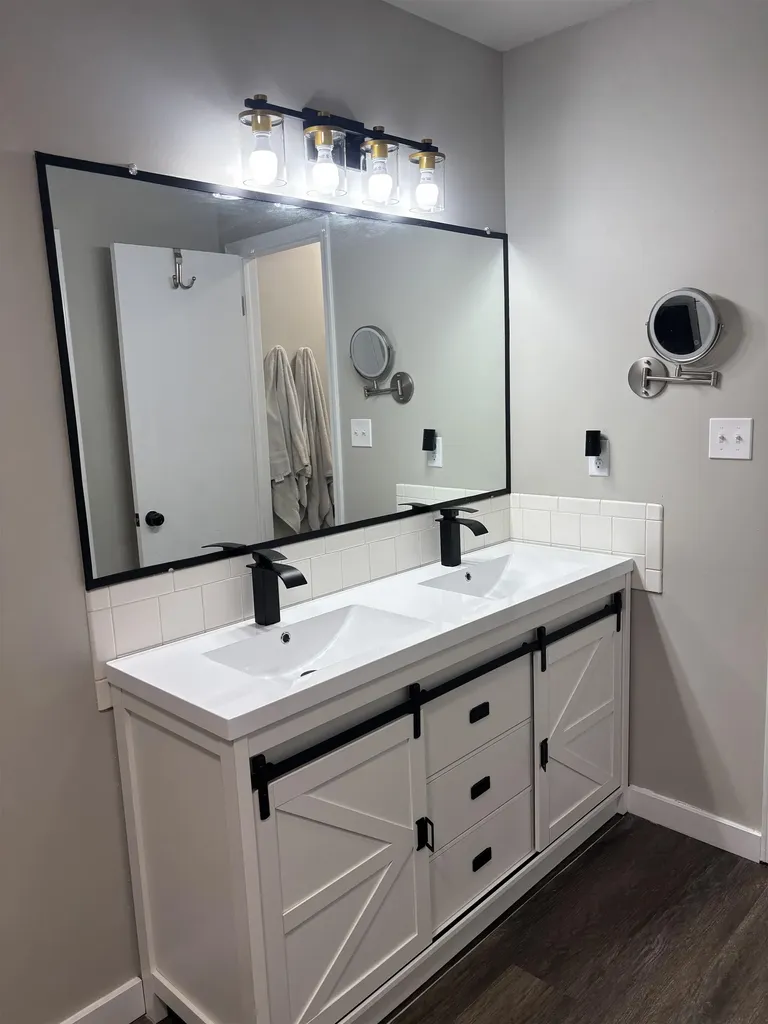 1117 E Redwood Road Derby KS 67037