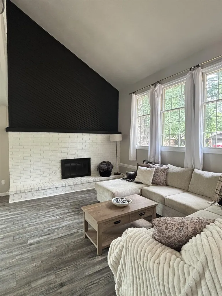 1117 E Redwood Road Derby KS 67037