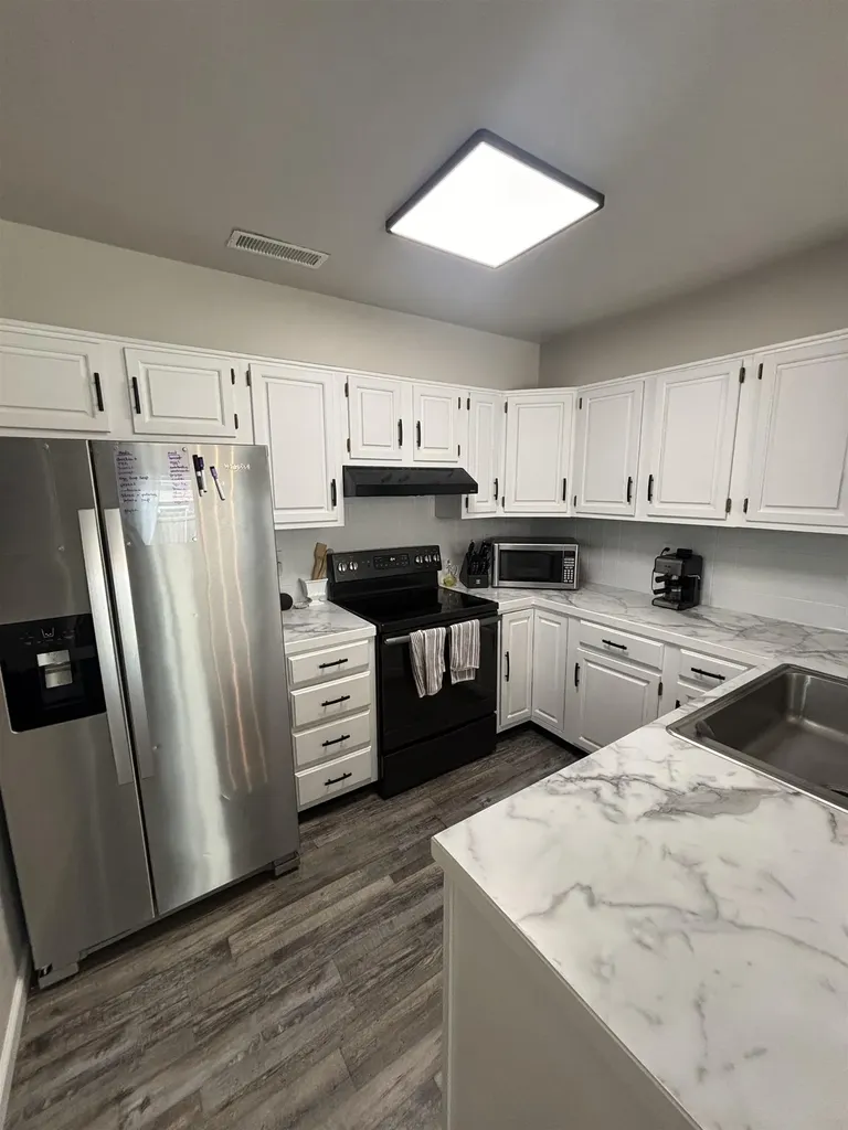 1117 E Redwood Road Derby KS 67037