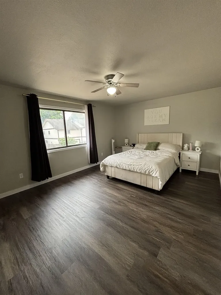 1117 E Redwood Road Derby KS 67037