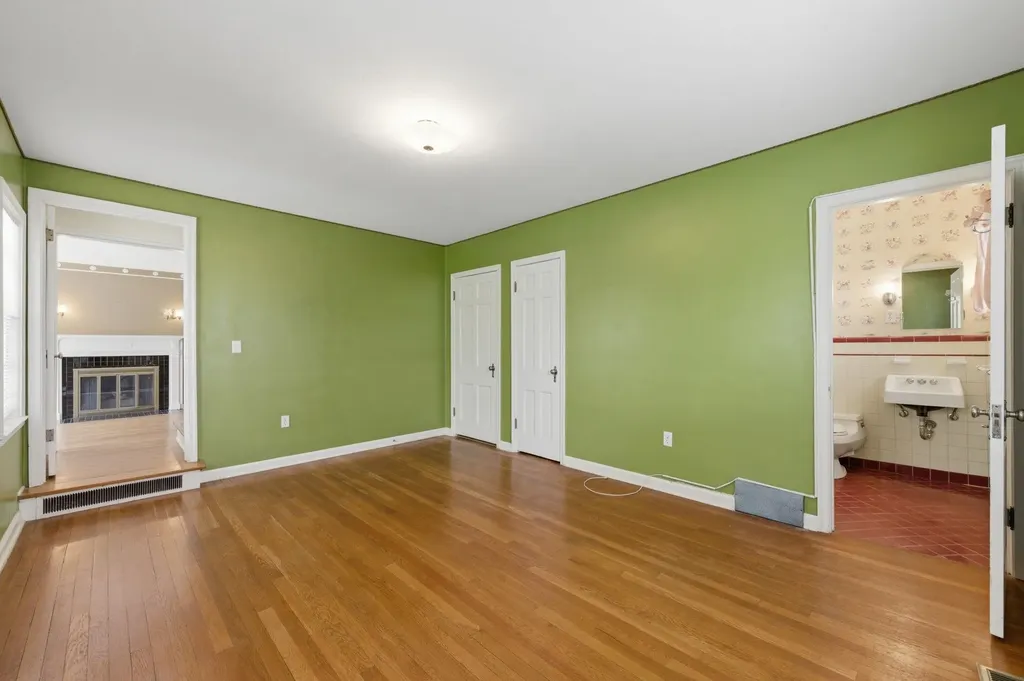 329 S Glendale Avenue Wichita KS 67218