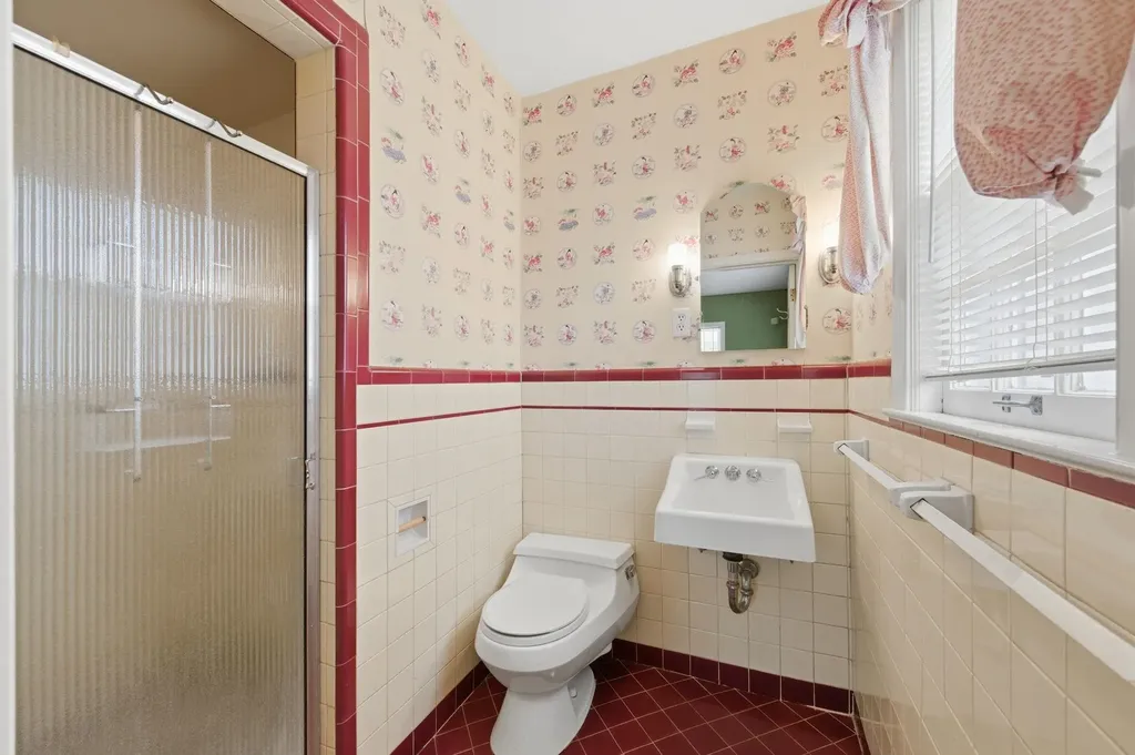 329 S Glendale Avenue Wichita KS 67218