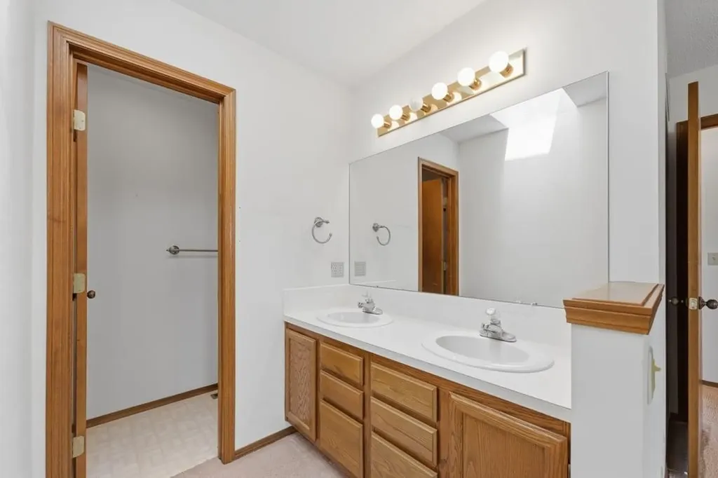 3065 N Hedgetree Street Wichita KS 67226