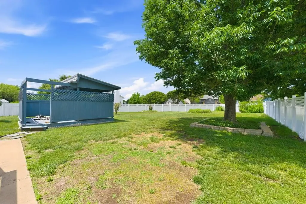 3065 N Hedgetree Street Wichita KS 67226