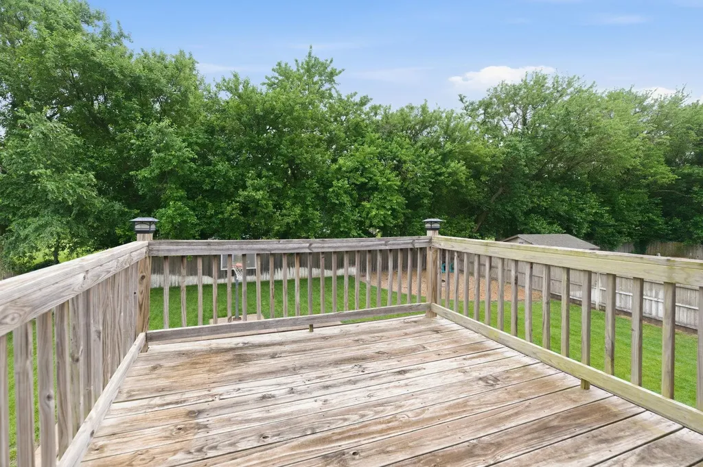 742 Erin Lane Mulvane KS 67110