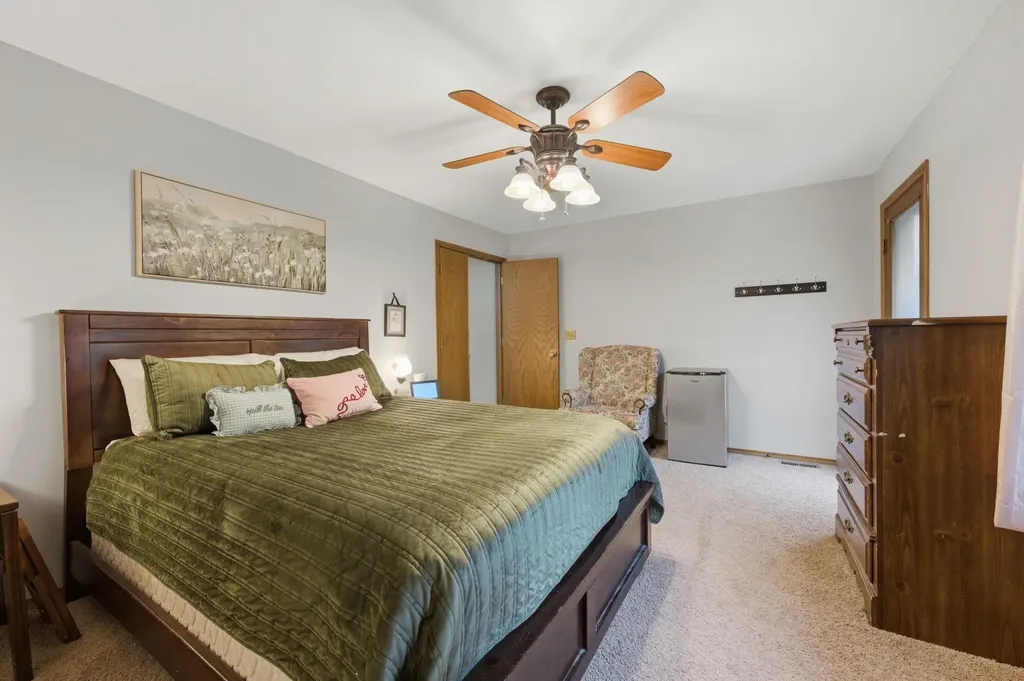 742 Erin Lane Mulvane KS 67110