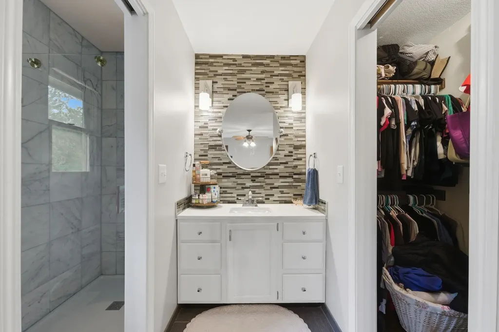 742 Erin Lane Mulvane KS 67110