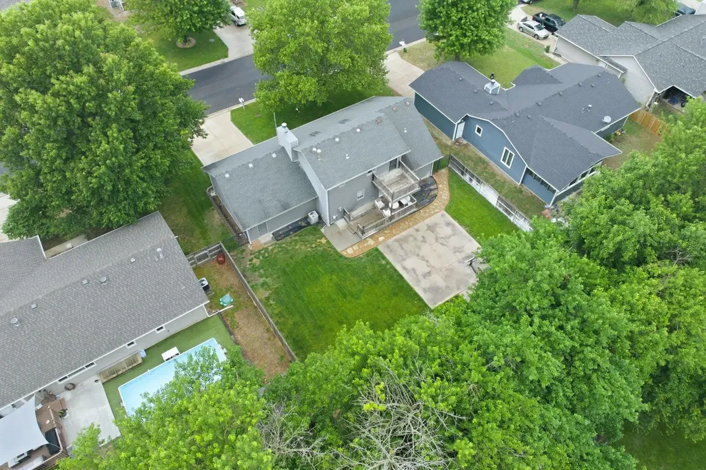 742 Erin Lane Mulvane KS 67110