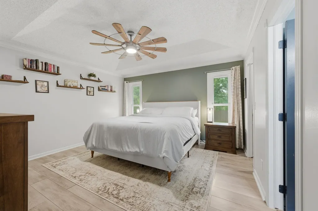 709 N Erin Lane Mulvane KS 67110-1228