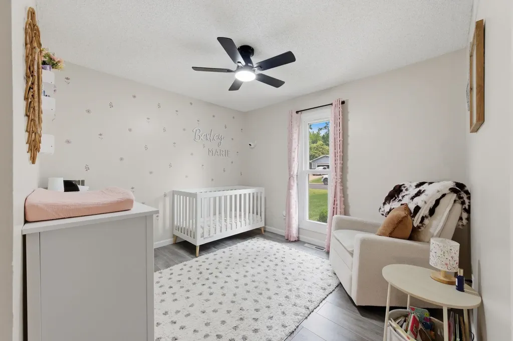 709 N Erin Lane Mulvane KS 67110-1228