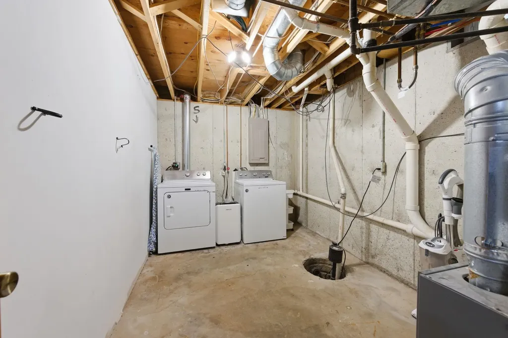 709 N Erin Lane Mulvane KS 67110-1228