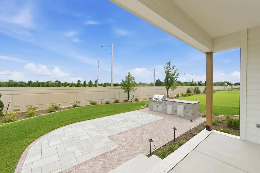 14915 E Peppertree Wichita KS 67230