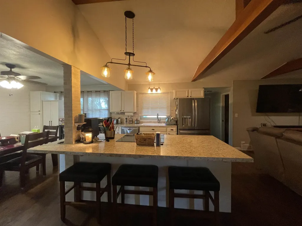 16 Grandview Wellington KS 67152