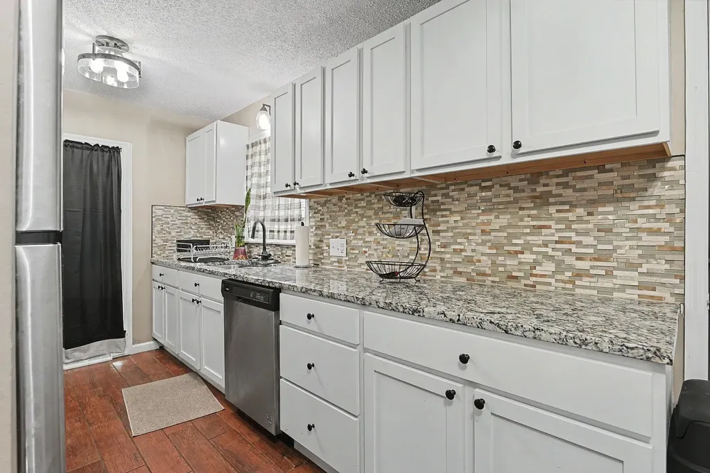 714 W 25th Street S Wichita KS 67217
