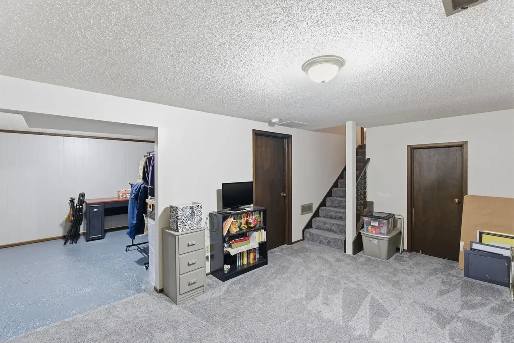 1351 N Peterson Wichita KS 67212