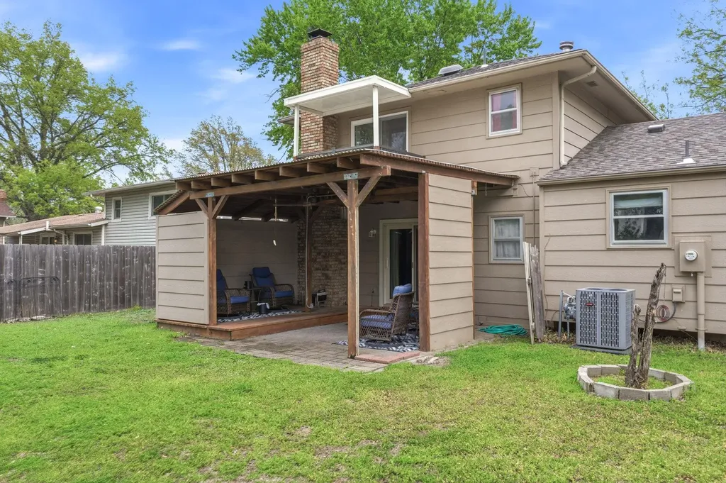 1351 N Peterson Wichita KS 67212