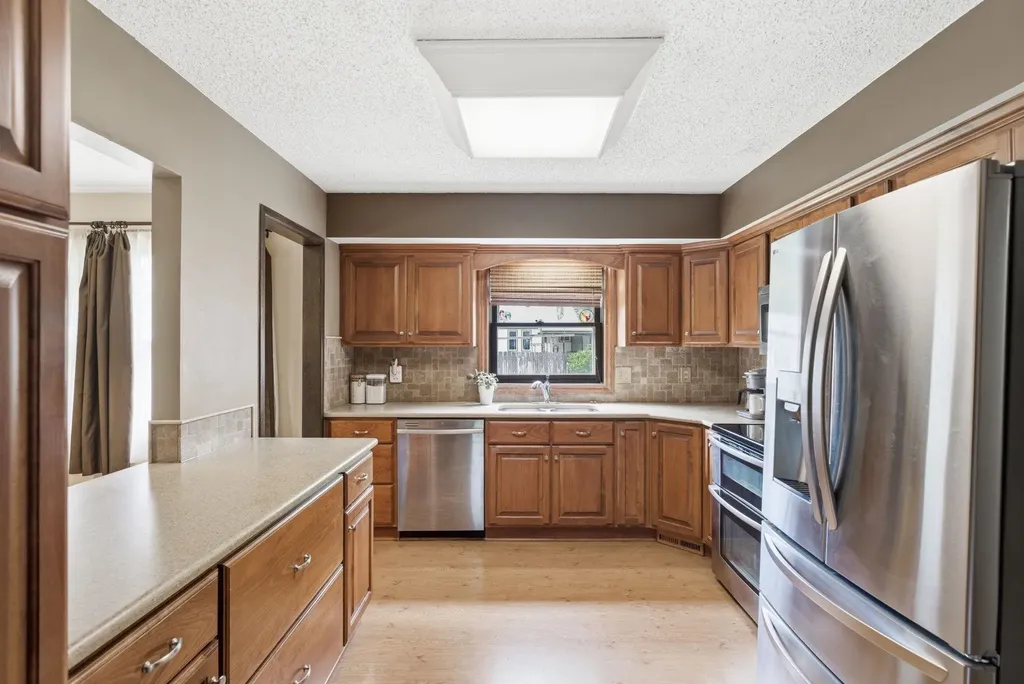 1351 N Peterson Wichita KS 67212