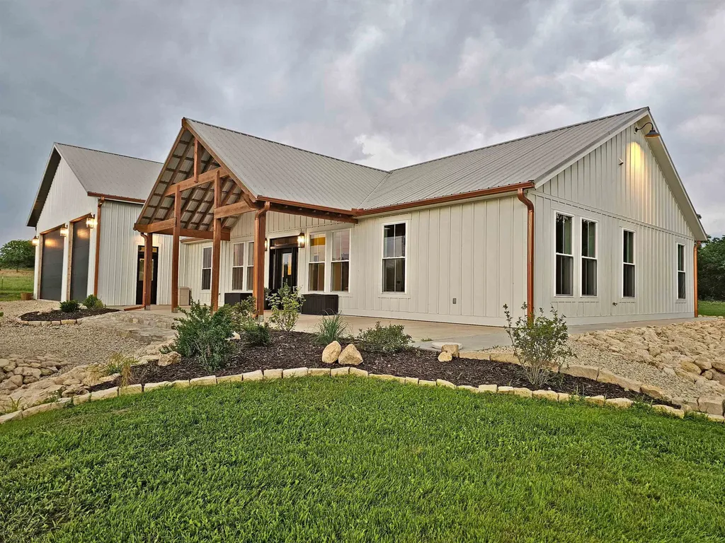 2486 180th Marion KS 66861