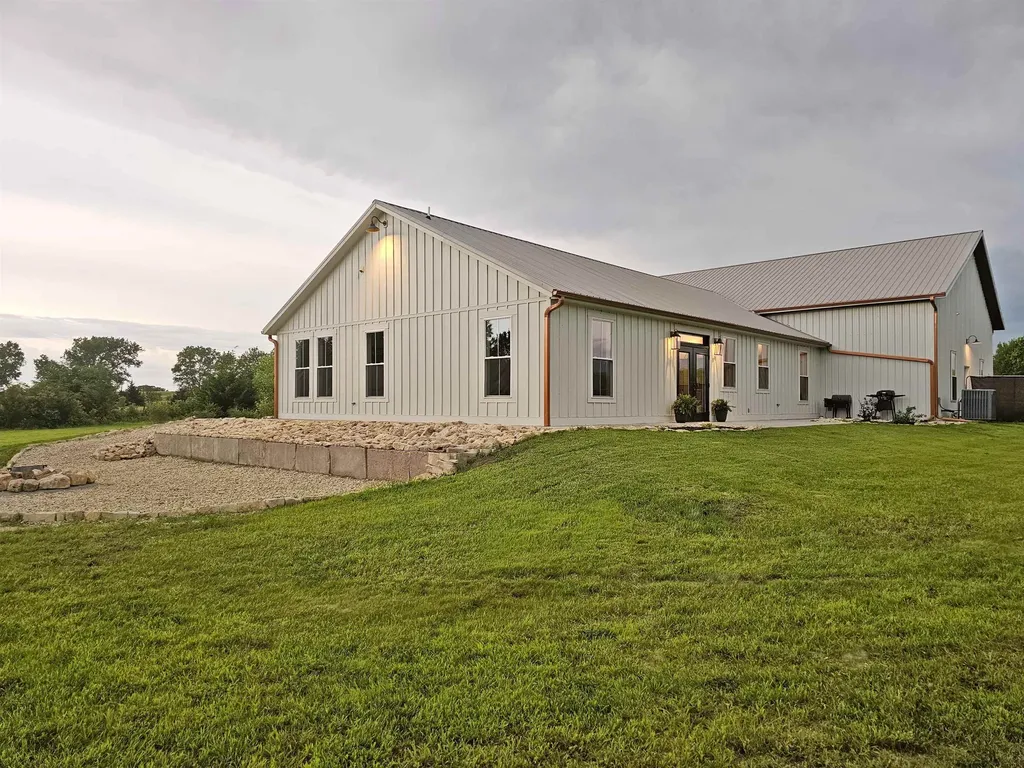 2486 180th Marion KS 66861