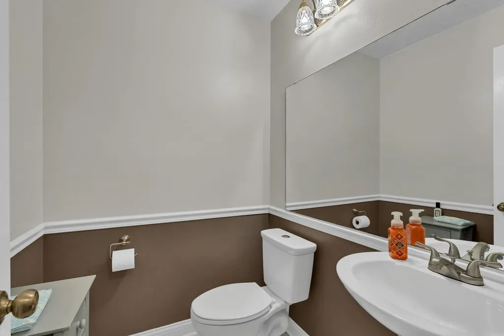 8201 E Harry Street Wichita KS 67207-4655