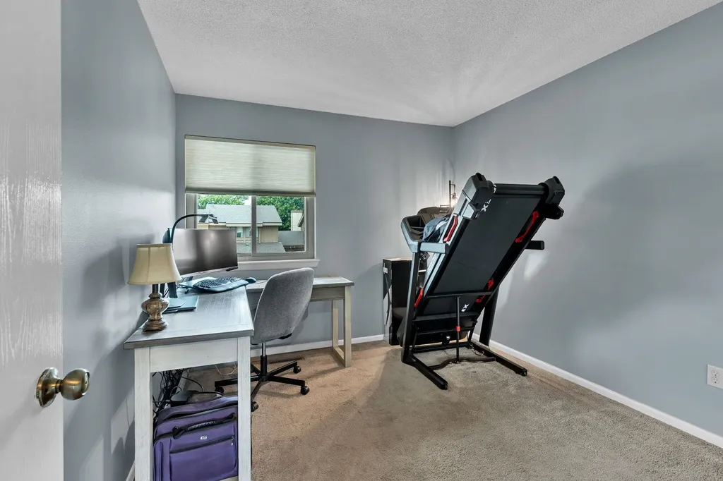 8201 E Harry Street Wichita KS 67207-4655