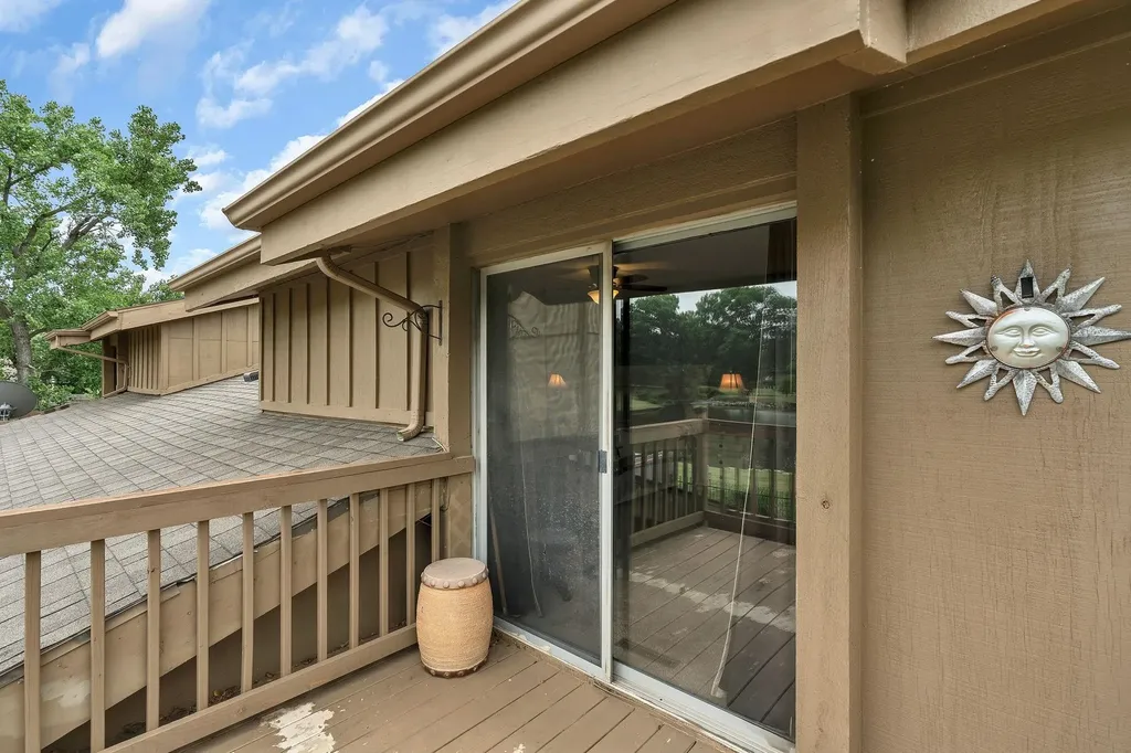 8201 E Harry Street Wichita KS 67207-4655