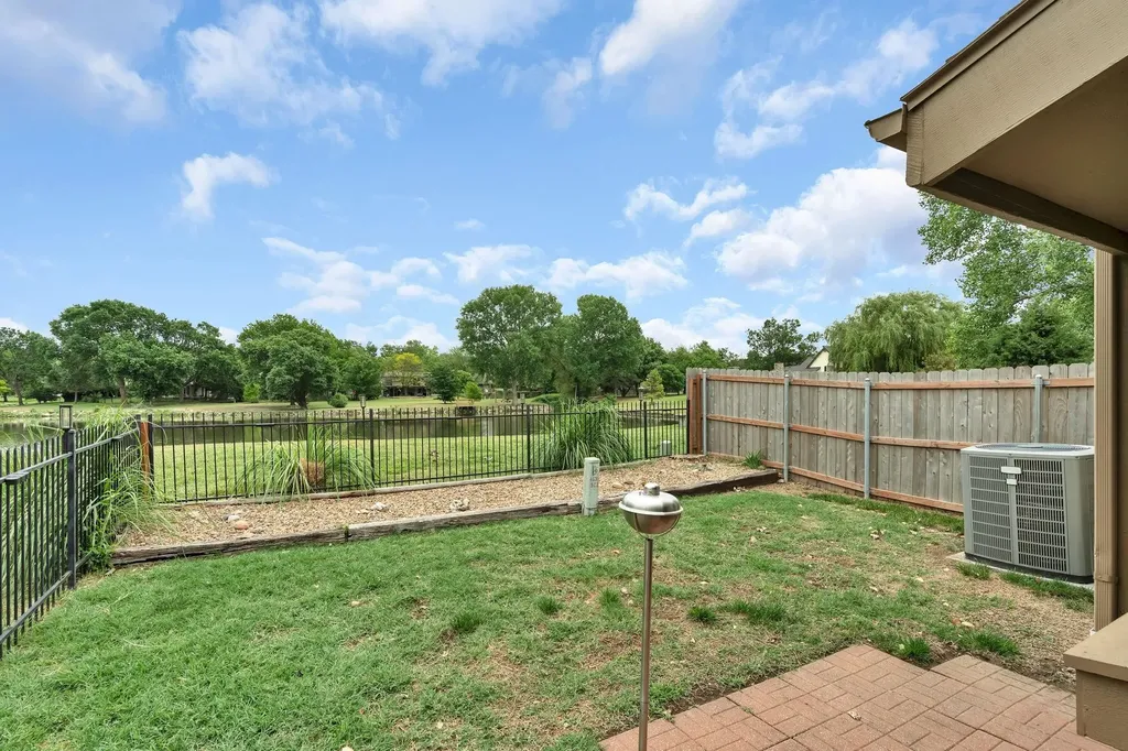 8201 E Harry Street Wichita KS 67207-4655