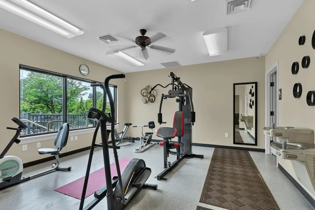 8201 E Harry Street Wichita KS 67207-4655
