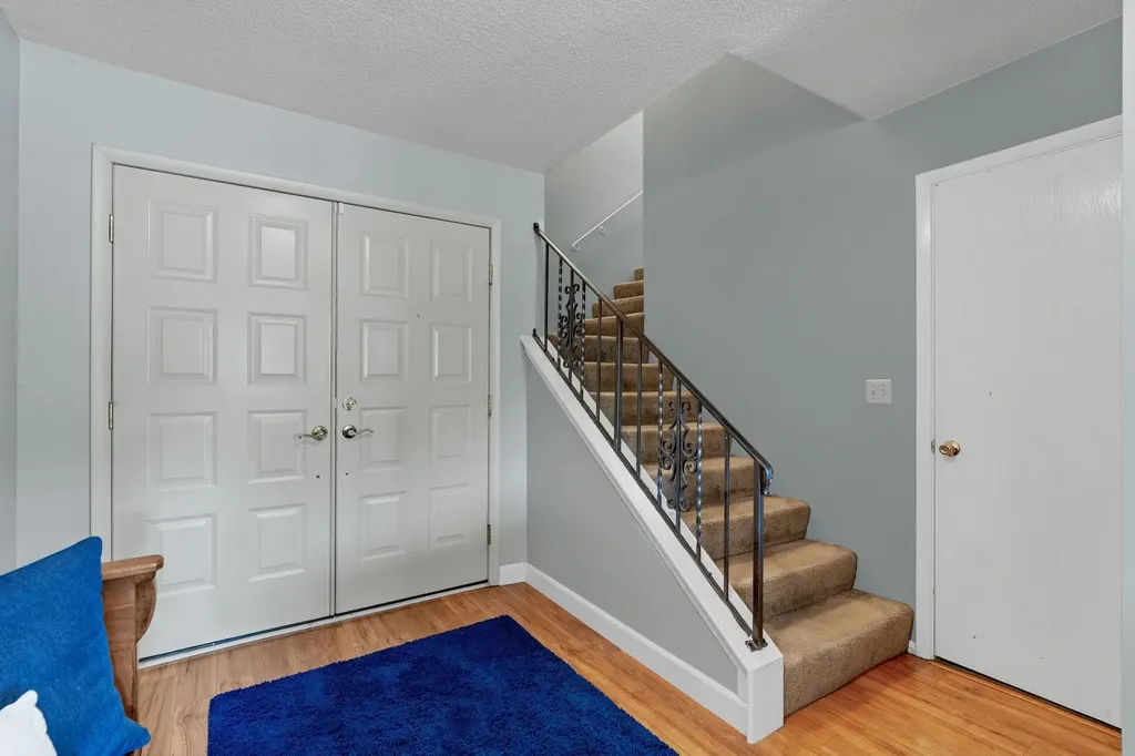 8201 E Harry Street Wichita KS 67207-4655
