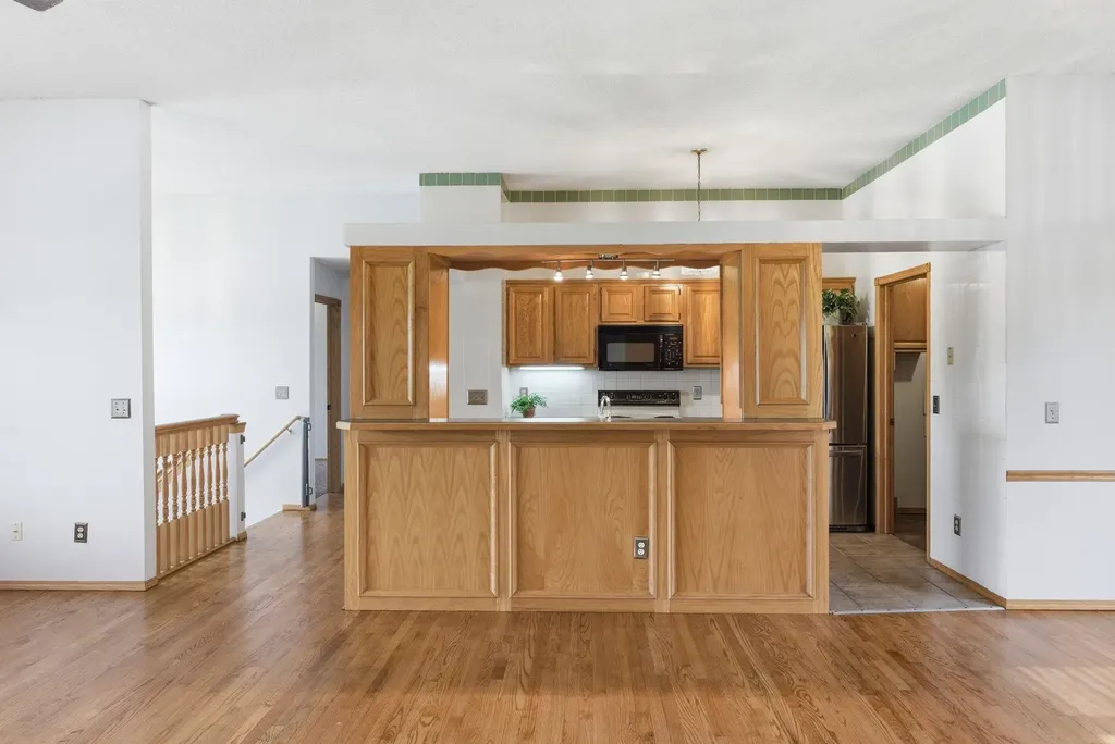 2209 N Sandplum Street Sedgwick KS 67205