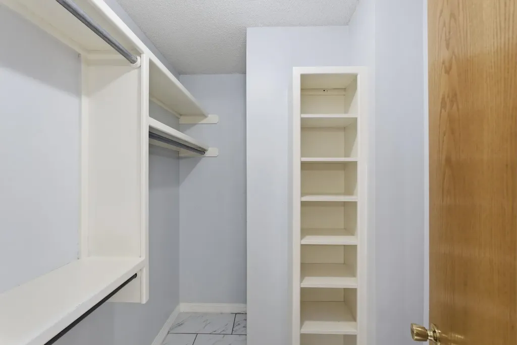 2209 N Sandplum Street Sedgwick KS 67205