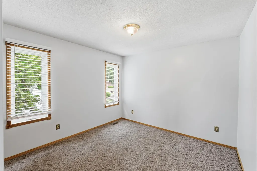2209 N Sandplum Street Sedgwick KS 67205