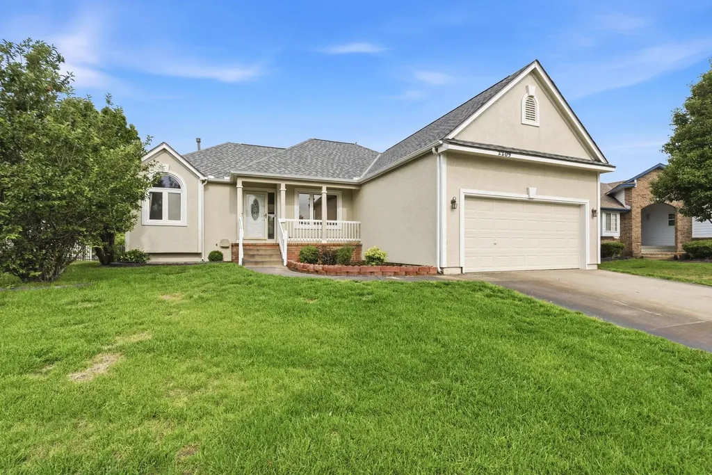 2209 N Sandplum Street Sedgwick KS 67205