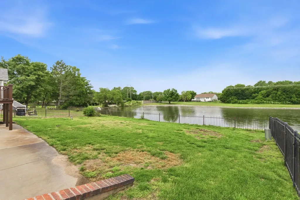 2209 N Sandplum Street Sedgwick KS 67205