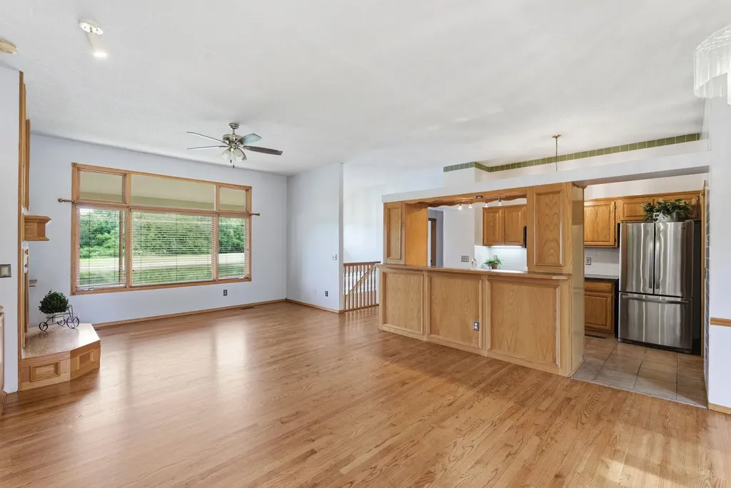 2209 N Sandplum Street Sedgwick KS 67205