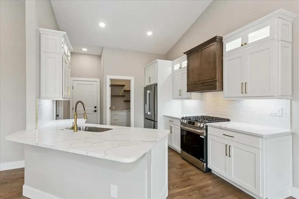 4818 W Calvert Street Wichita KS 67215