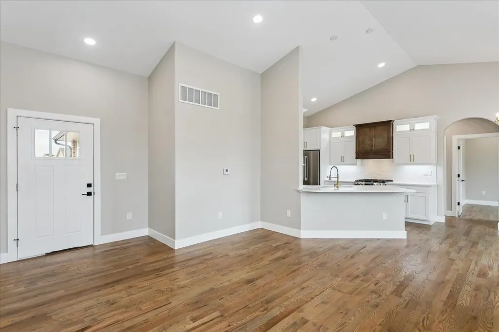 4818 W Calvert Street Wichita KS 67215