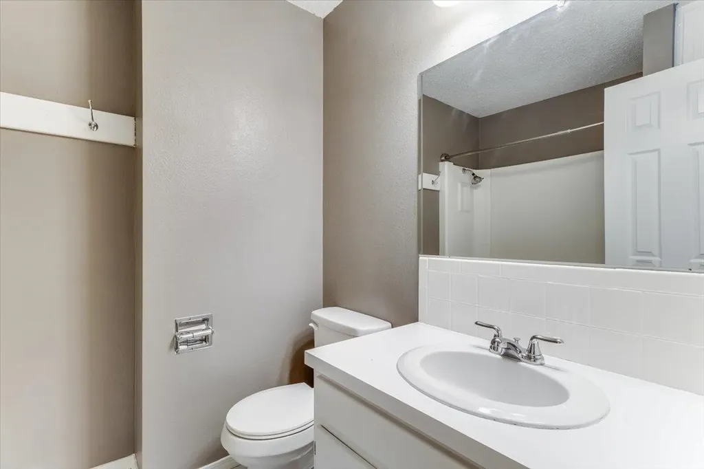 1630 Pin Oak Court Rose Hill KS 67133