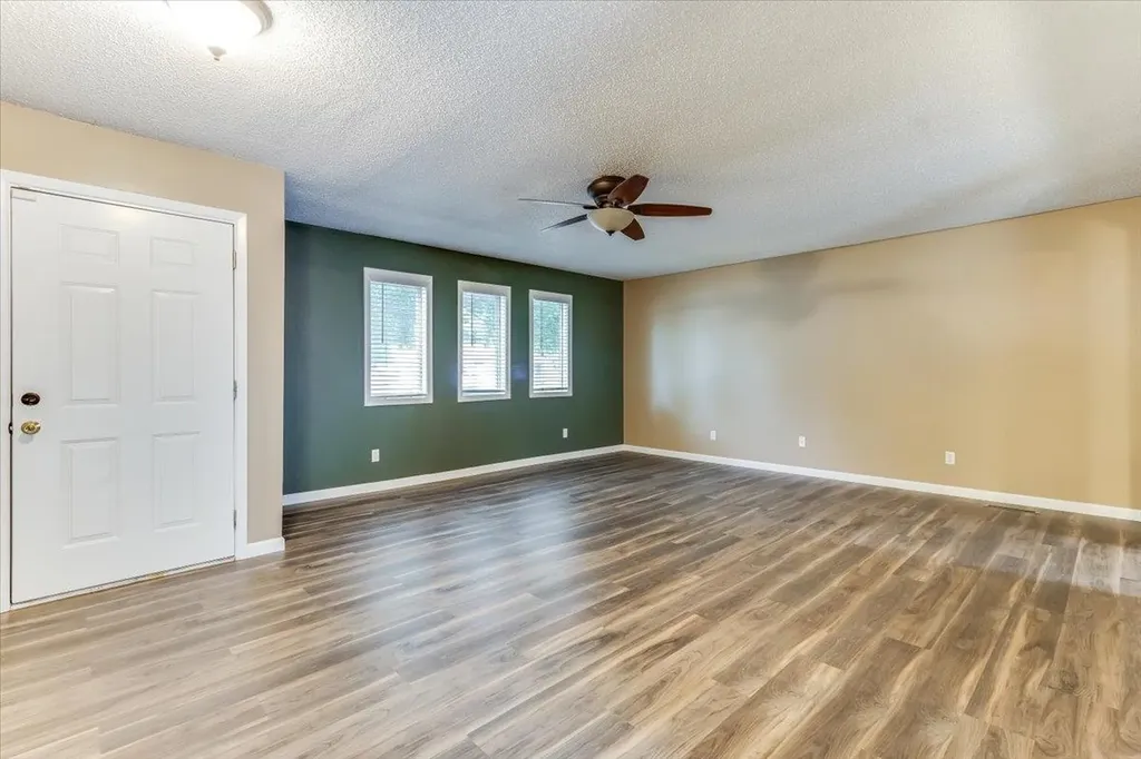1630 Pin Oak Court Rose Hill KS 67133