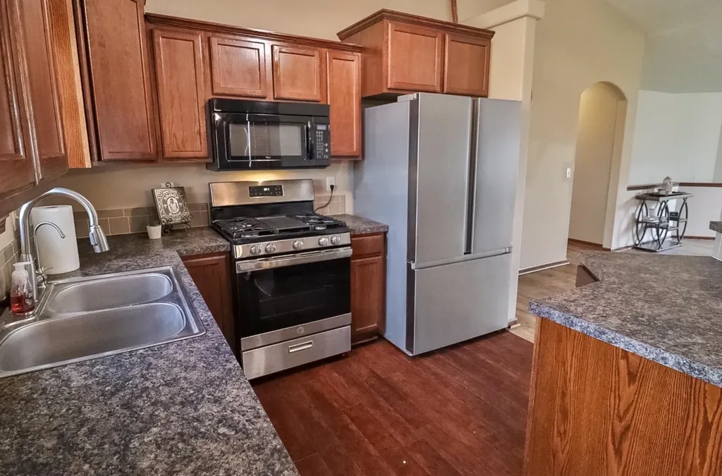 10421 E Fawn Grove Court Wichita KS 67207