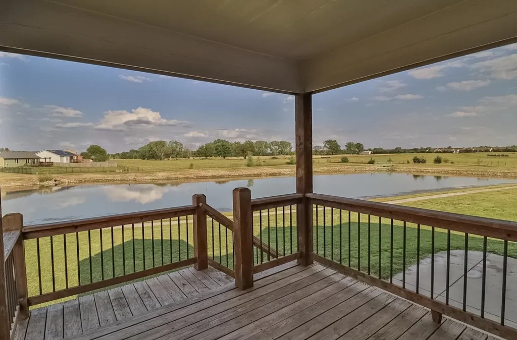 10421 E Fawn Grove Court Wichita KS 67207