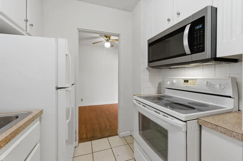 627 N Glendale Street Wichita KS 67208
